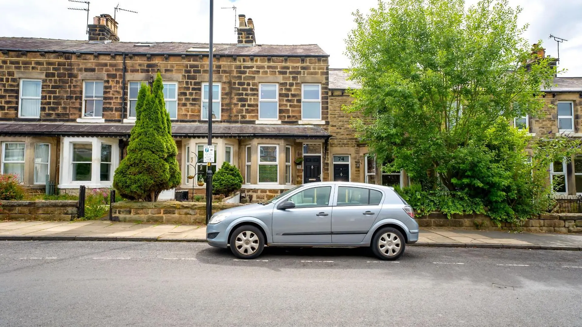 Semesterbostad Newly Refurbished 3 Bedroom Townhouse Free Parking Harrogate